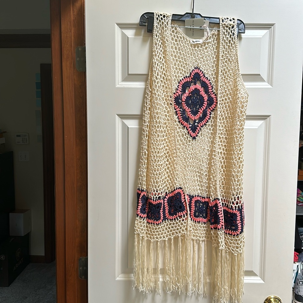 Women’s vest.